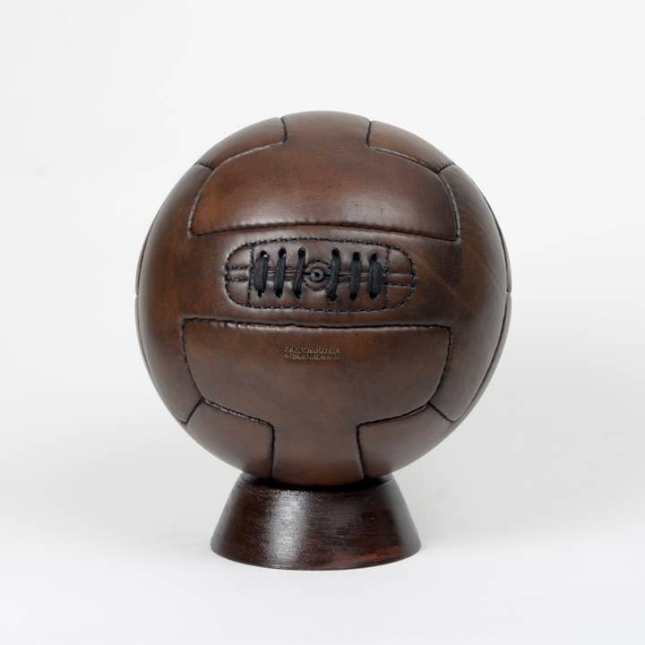 John Woodbridge Makers - Wholesale Sports Ball - VINTAGE LEATHER FOOTBALL T-SHAPE 19304