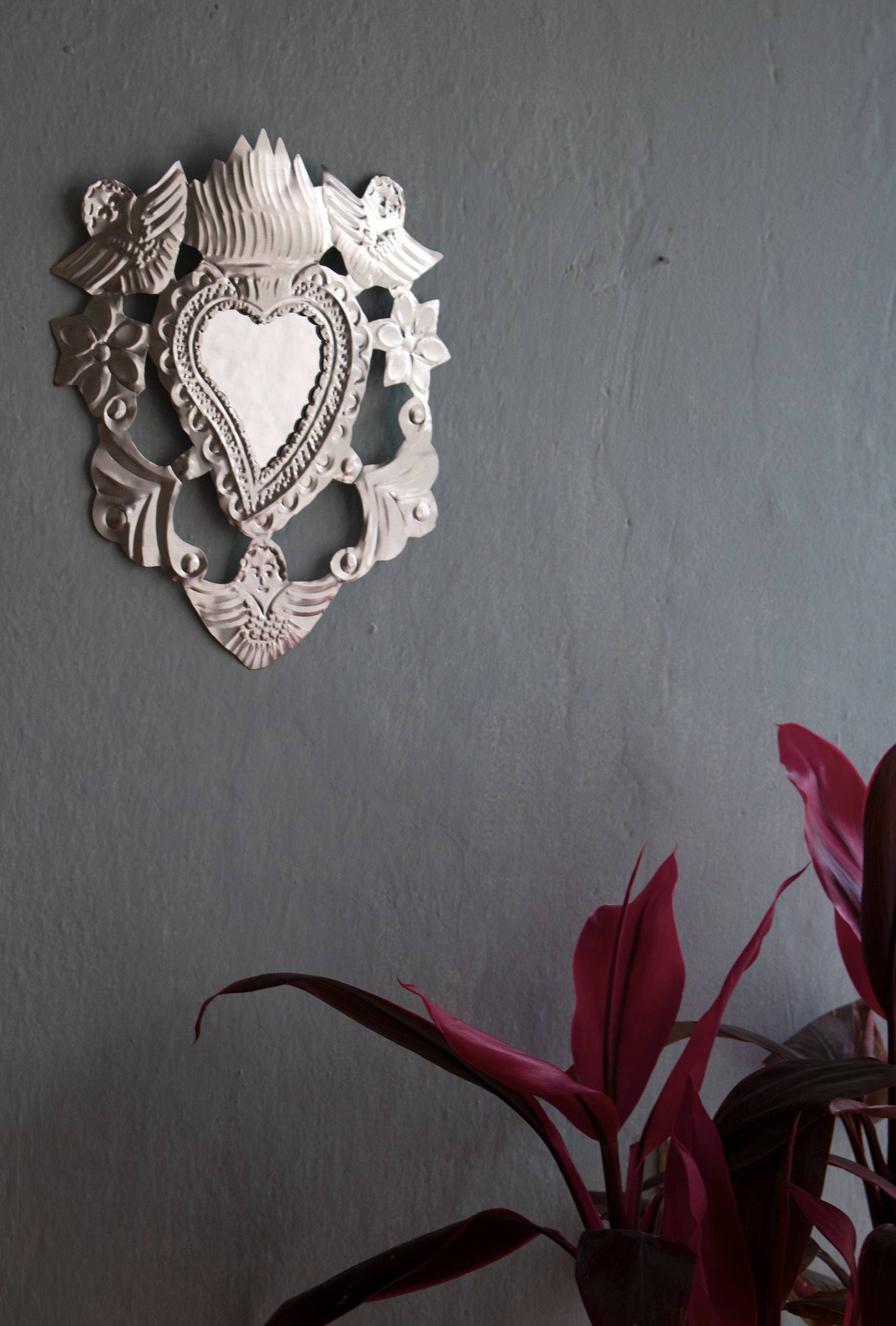 P.I.Project America - Wholesale Decorative Tassel/Wall Drop - Milagro of the Mexican sacred heart2