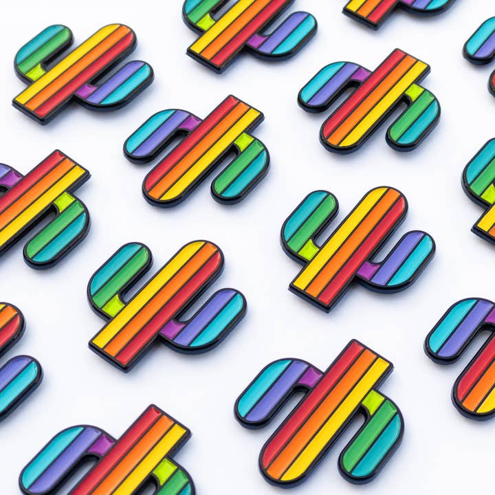 ROBNKO - Wholesale Lapel Pin/Button - Retro Cactus Pin3