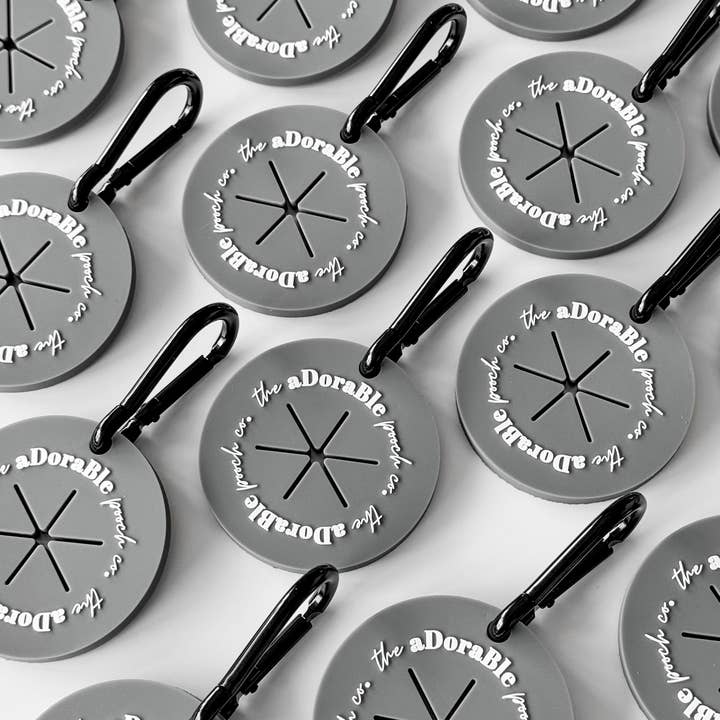 AP - Porta Sacchetti per Escrementi - Grigio Gunsmoke per la vendita all'ingrosso da parte di The aDoraBle Pooch Company