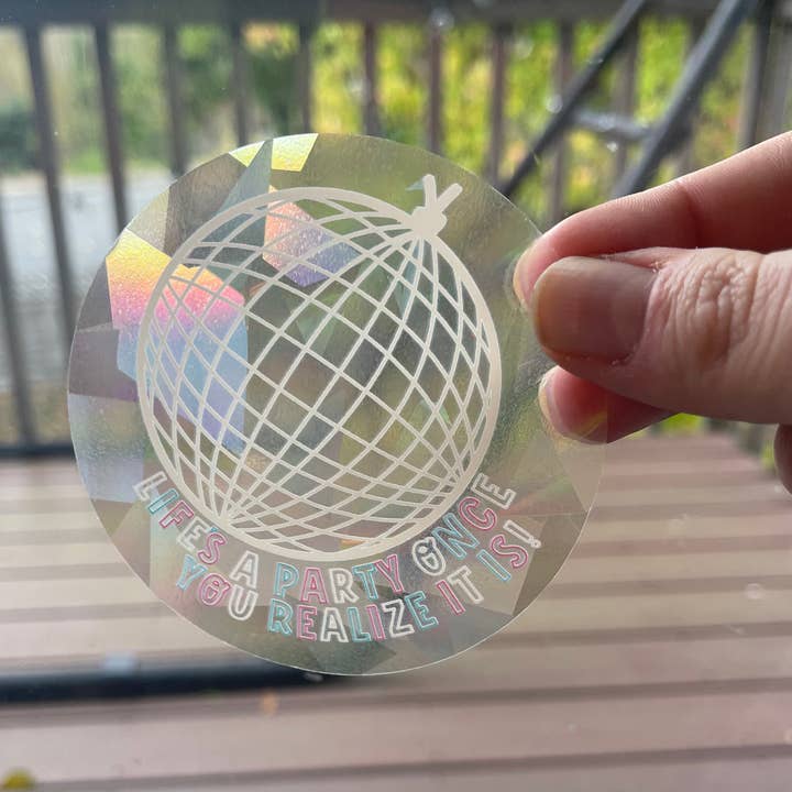 La vida es una fiesta: atrapasoles para hacer arcoíris para venta al por mayor de Just Be Kind Co.