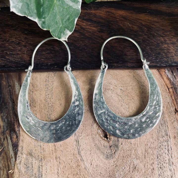 Kaali Boutique – wholesale Hoop earrings – Silver Boho Earrings / Boho Jewelery / Bohemian Look / Festival Fashion / Yoga / Gypsy / Rustic / Tribal Jewellery / Indian Design0