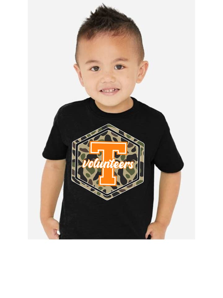 Tiny trendz teez - Wholesale Screen Printed T-Shirt - Kids - Tennessee camo kids shirt 1