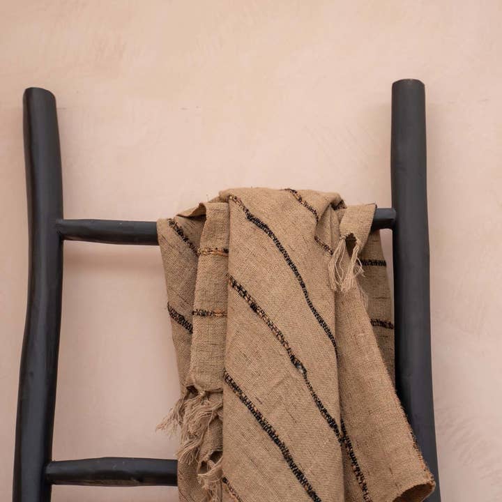 Bazar Bizar Living - Wholesale Throw Blanket - The s'il vous Plaid - Beige Black3