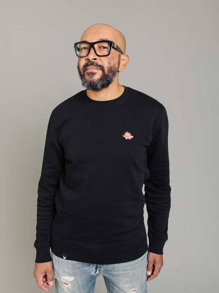 Sudadera dinosaurio unisex RUNDY negra para venta al por mayor de KREUZUEBER