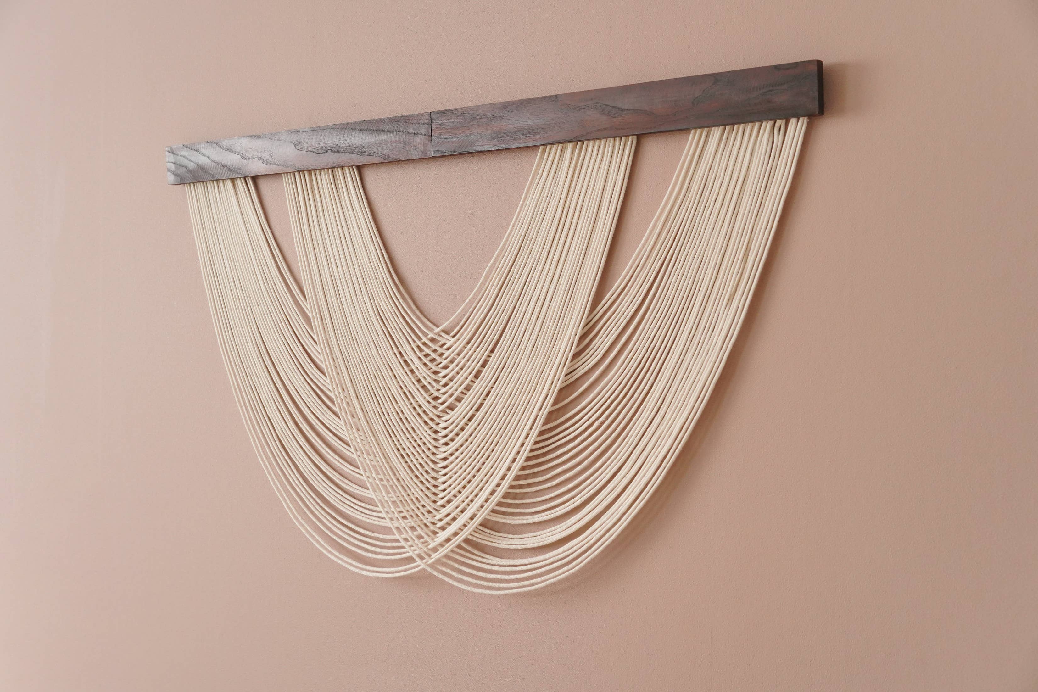 BeanDaikon - Vente Tapisserie/textile - Art mural en macramé en fibres - Modèle W996