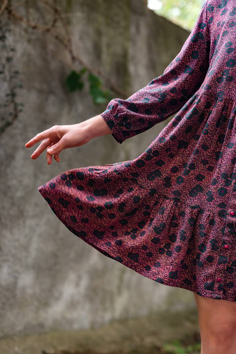 Eglantine et Zoé – Engroshandel Stofbolt – Blue Punti stof i viscose poplin5