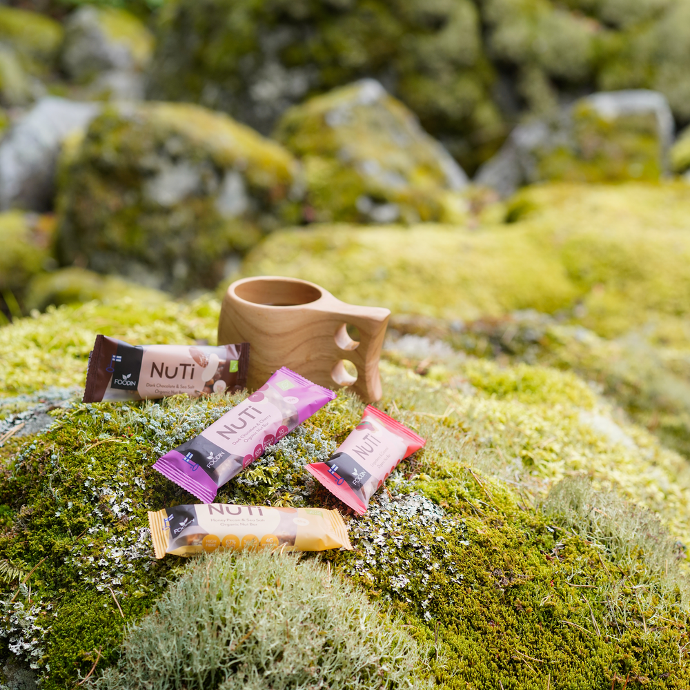 Foodin - Wholesale Snack Bar - NUTI Dark Chocolate & Cherry organic 35 g4