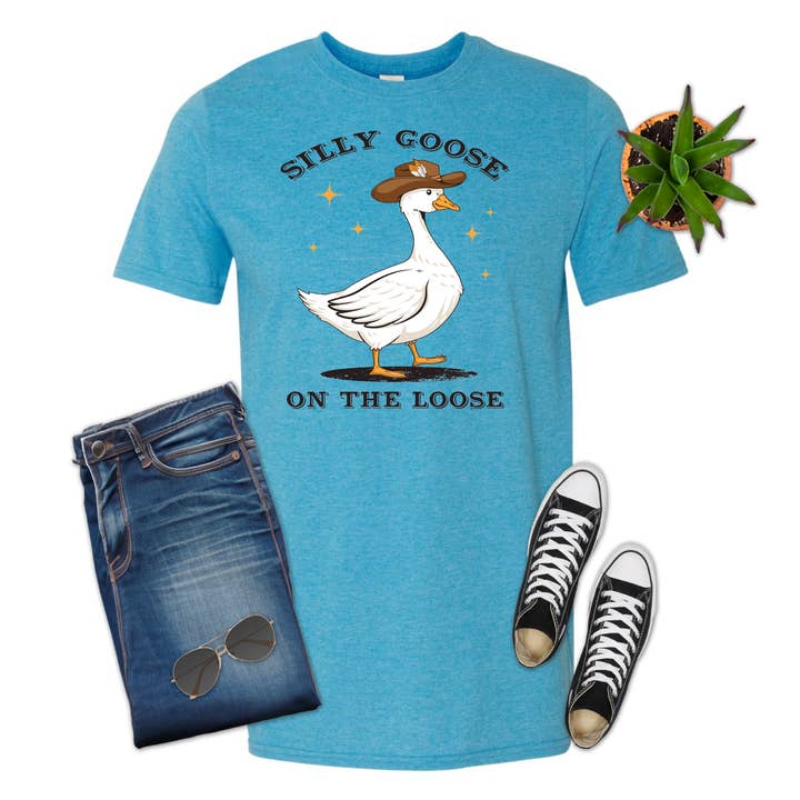 Skør Gås på Fri Fod, Sjov, Unisex, Skjorte, T-shirt for engroshandel hos 316 Legacy LLC