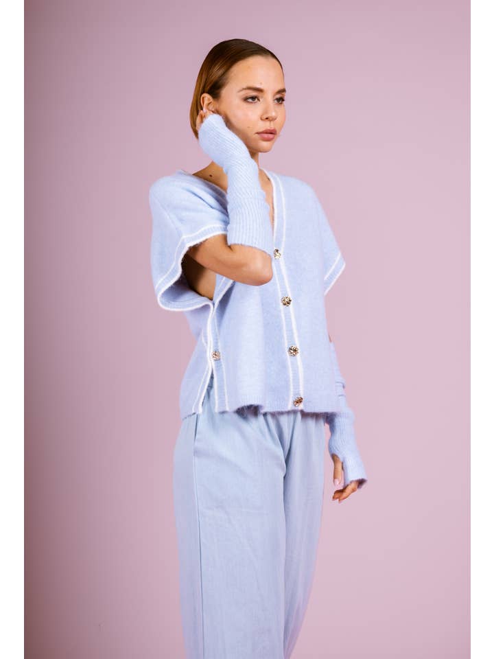 Cherry Paris - Wholesale Knit Sweater - Women's - Sigrid Vest - IY251771