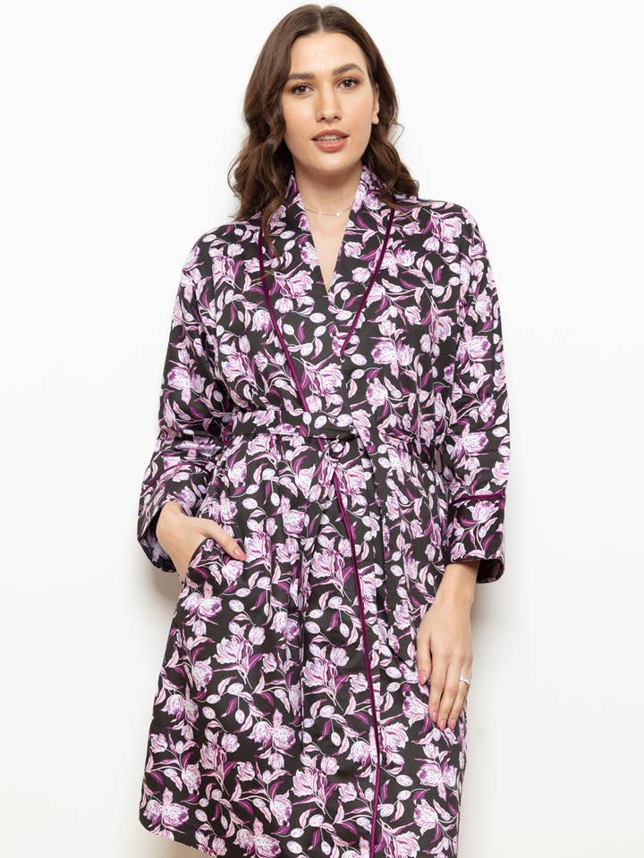 Vild Iris Bomuldssatin Grace Kimono Morgenkåbe for engroshandel hos Cottonreal