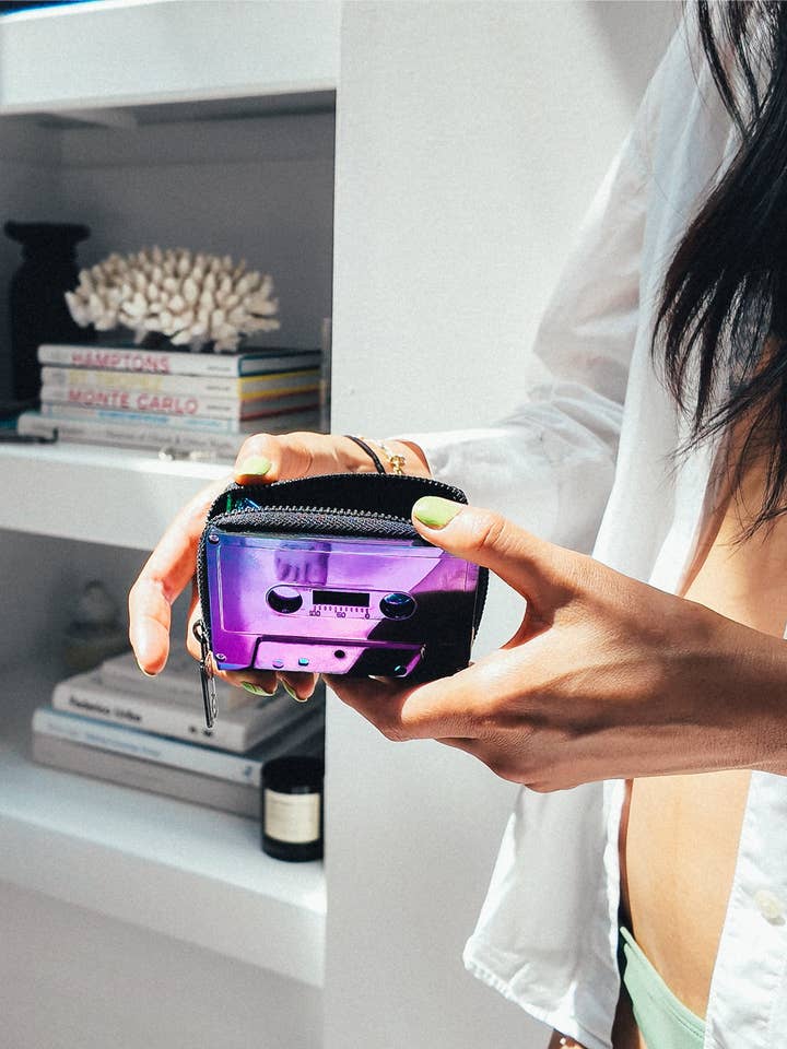 70270: Mixtape Wallet | Electro Purple Chrome for wholesale by Fydelity