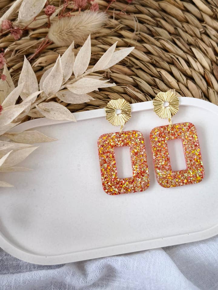 Rode Suzette oorbellen met reflecties voor wholesale door Les Noeuds de Maman