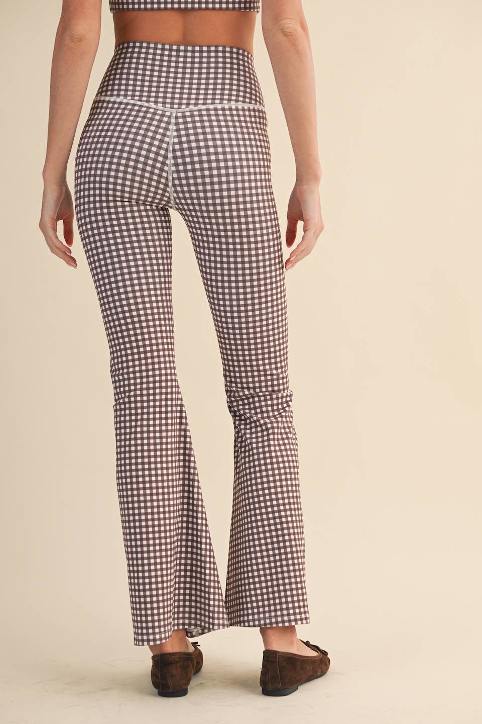 KIMBERLY C – Engroshandel Sports-/loungeleggings – til kvinder – Gingham Print Højtaljede Crossover Flare Leggings35