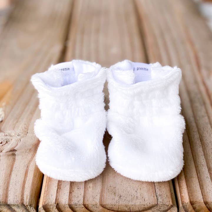 Kalin Marie - Wholesale Booties - Baby - Classic Style Booties 0-6 Months - 4.5" Sole Ready to Ship14