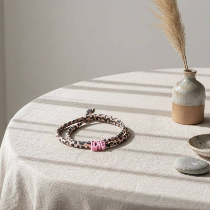 Leopard love lyserød viklearmbånd for engroshandel hos Ibiza Boutique