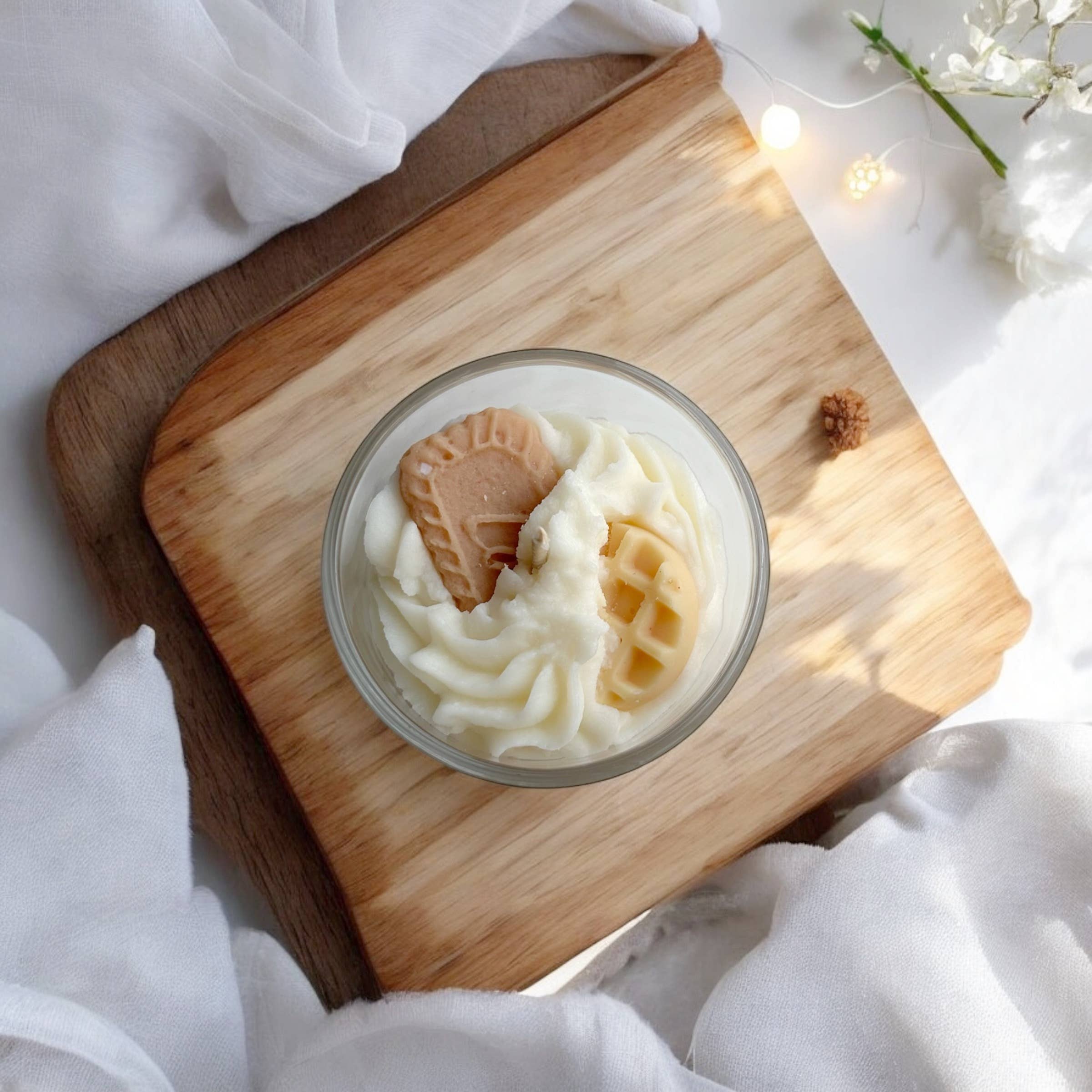 Delice de Bougie - Wholesale Novelty Candle - Chantilly candle | Speculoos2