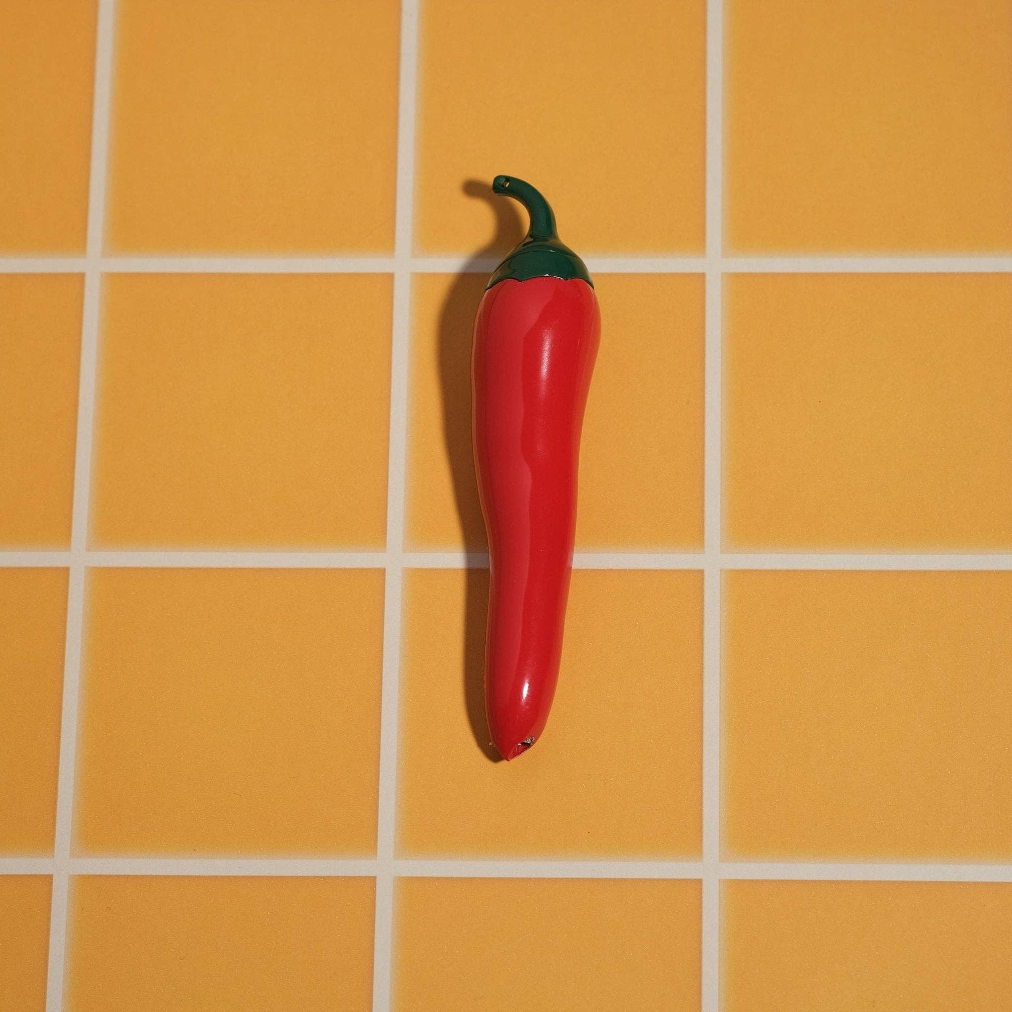 Sleepy Mountain - Wholesale Lighter - Chili Pepper Lighter