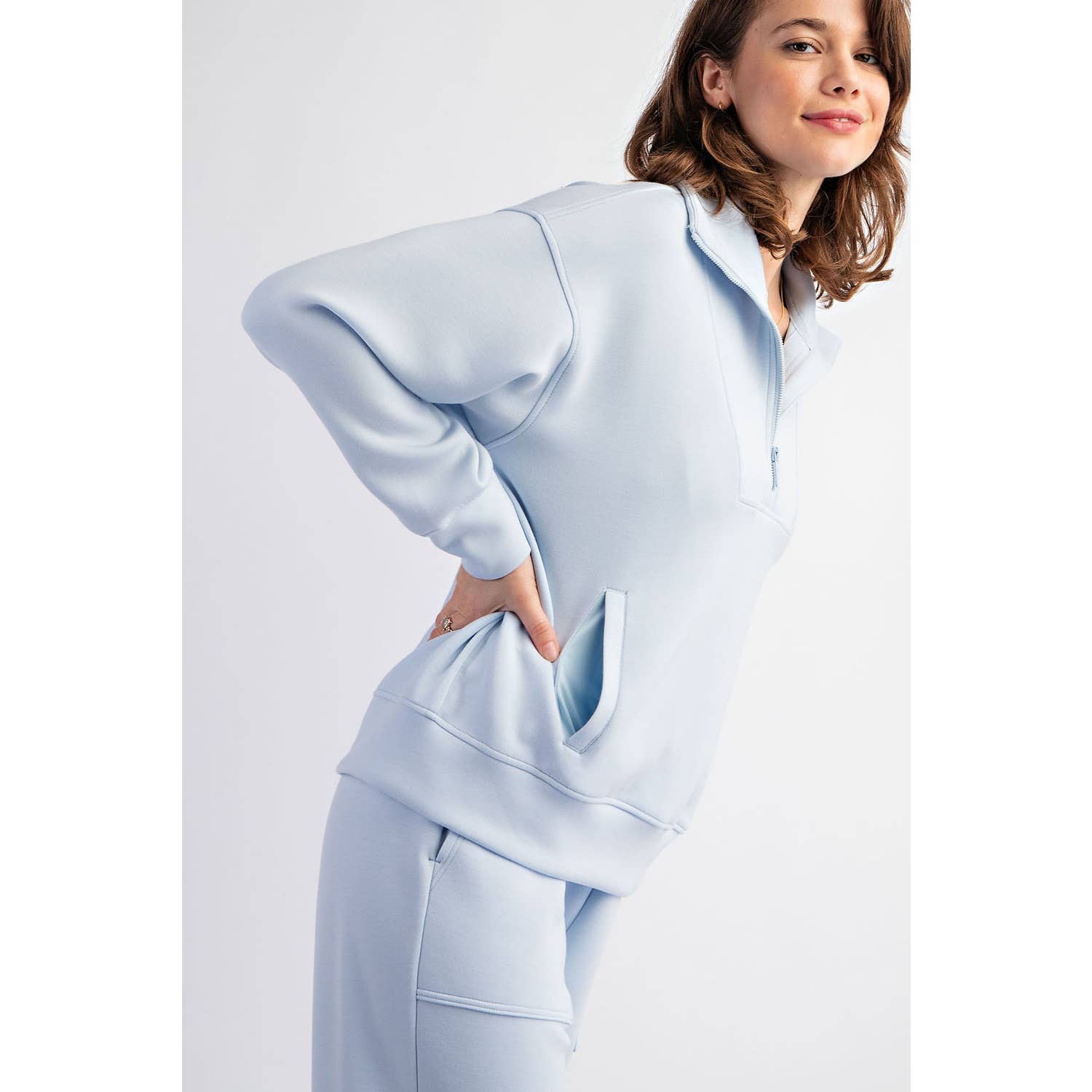 Rae Mode - Vendita all'ingrosso Felpa - Donna - PULLOVER CON COLLO A IMBUTO E ZIP A QUARTO IN MODAL SCUBA59