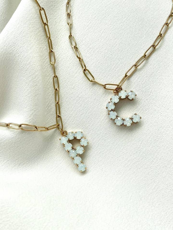 Link chain initials for wholesale by Cucadas de Ana