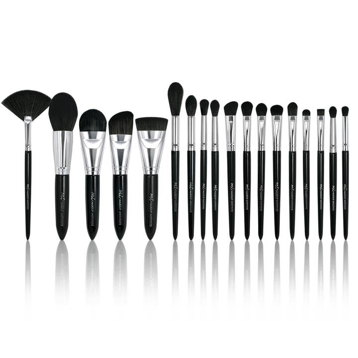 Pro 18 pcs Makeup Brush Set 2.0 for wholesale by MI LOSANGELES