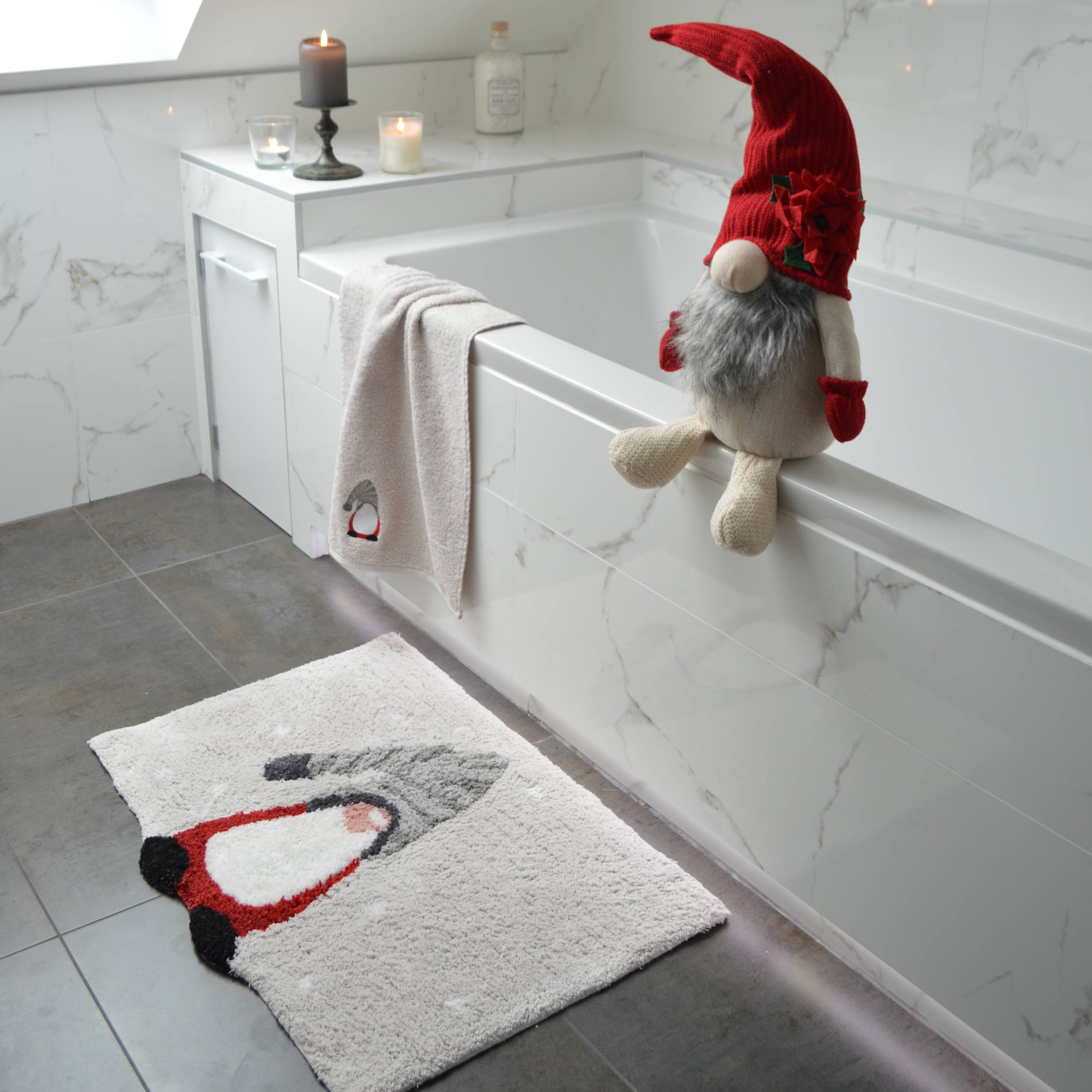 Allure Bath Fashions - Wholesale Bath Mat - Gonk Christmas Bath Mat - Non-Slip, Supersoft Festive Rug6