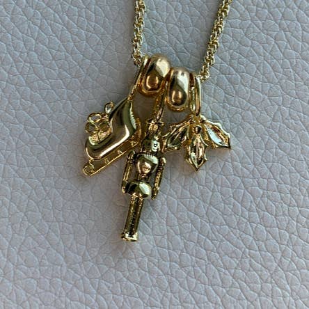 The Sis Kiss - Wholesale Individual Charm/Pendant - Ice Skate Charm