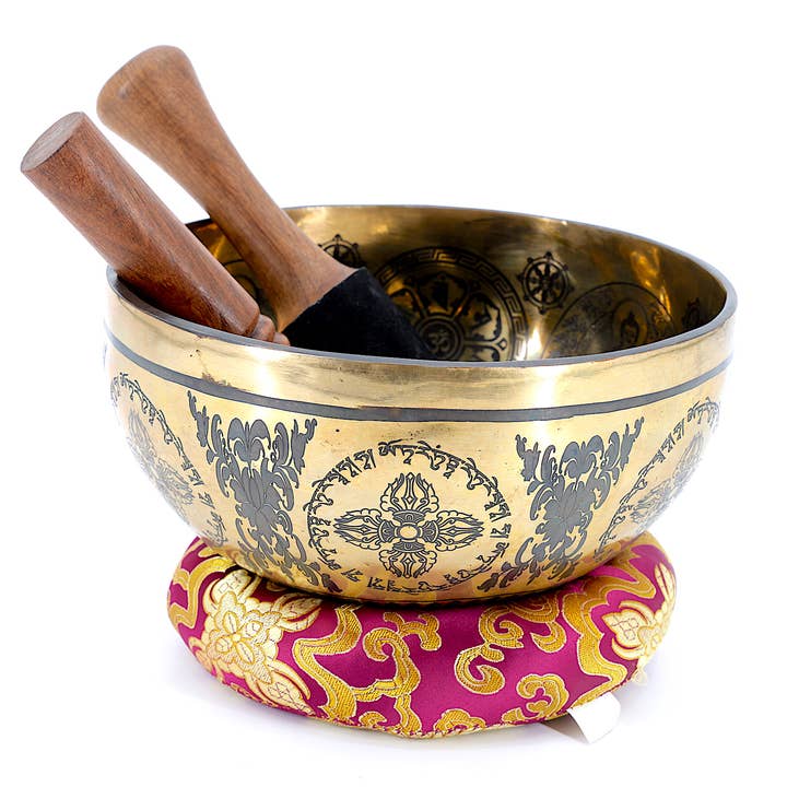 Himalaya Handmade - Wholesale Meditation Supplies - Hand Crafted Hand Carved Authentic Green Tara Singing Bowl 4