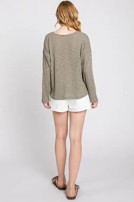 Final Touch - Wholesale Knit Top - Women's - V-Neck Knit Long Sleeve Top - T3104415