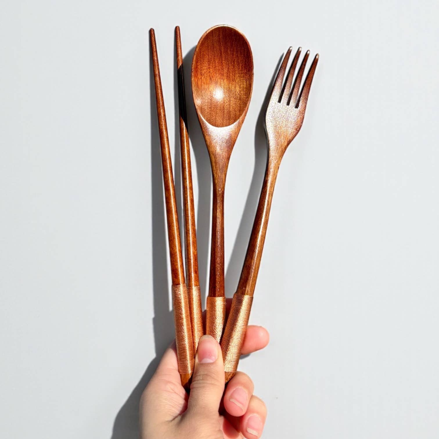 Bamboo Switch – wholesale Assorted cutlery set – Coconut Utensil Cutlery Set | Faire Market Bestseller5