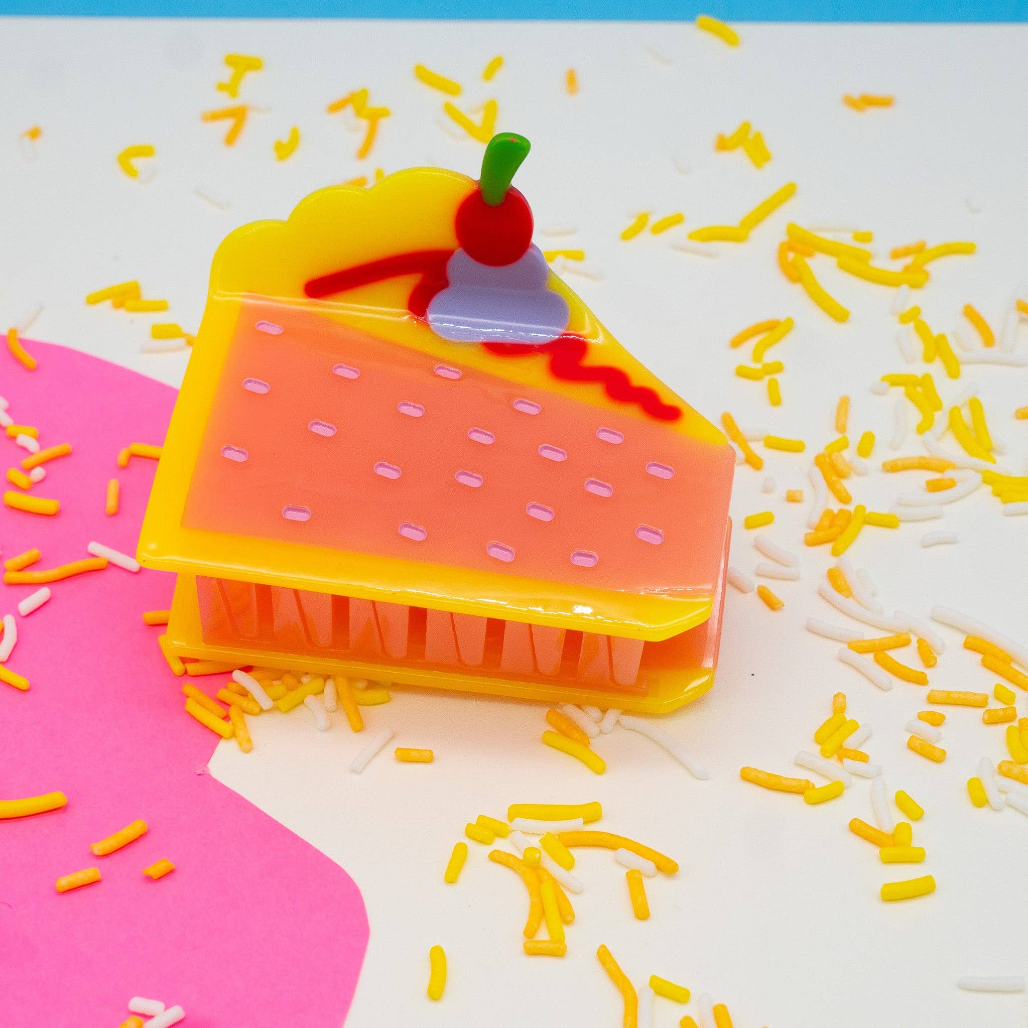 Khromophilia - Wholesale Hair Clip - Women's - Pie Bun Holder1