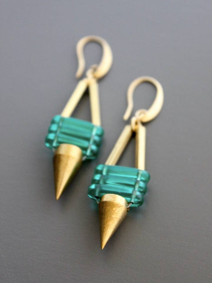 PRSE13 Geometric green glass and brass spike earrings for wholesale by David Aubrey Jewelry