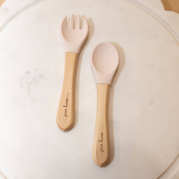 ensemble fourchette + cuillère • rose clair pour la vente par Ivory Soul