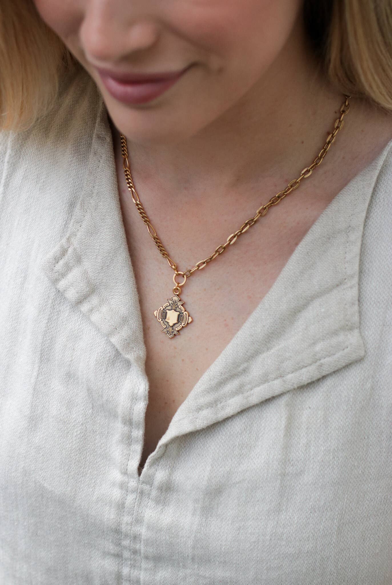 Ex Voto - Wholesale Pendant/Charm Necklace - 18" Katy Necklace with Canterbury Medal1