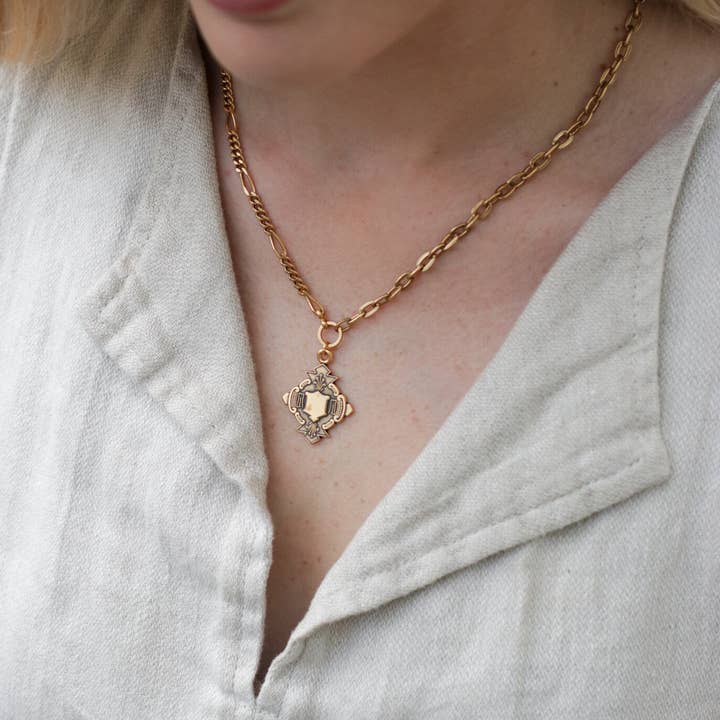 Ex Voto - Wholesale Pendant/Charm Necklace - 18" Katy Necklace with Canterbury Medal1