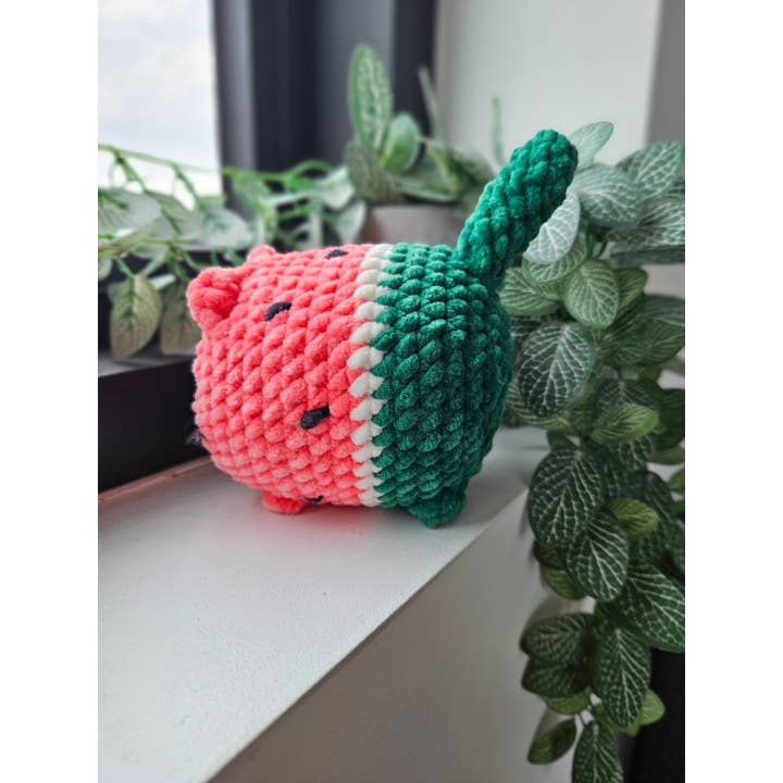 TOMOPOD LLC - Vente Peluche – enfant et bébé - Chat en peluche au crochet, pastèque et fruits, jouet en peluche Amigurumi1