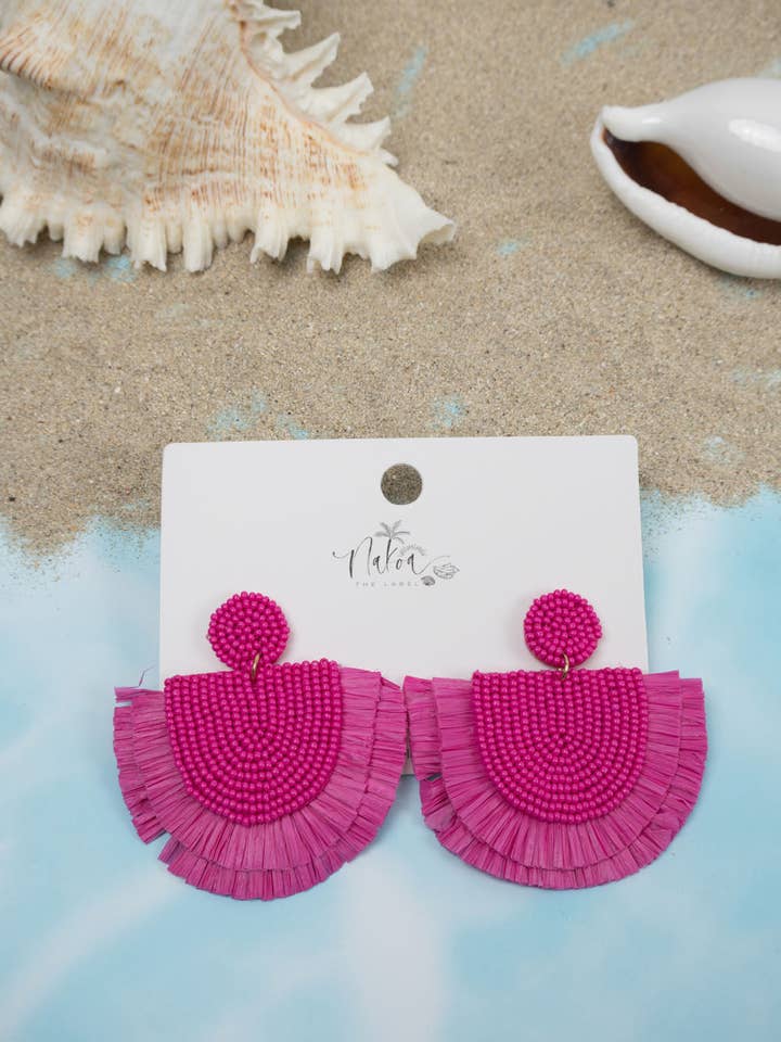 Tropics Ohrringe aus Perlen und Raffia - Bubblegum Pink für den Großhandel von Nakoa The Label