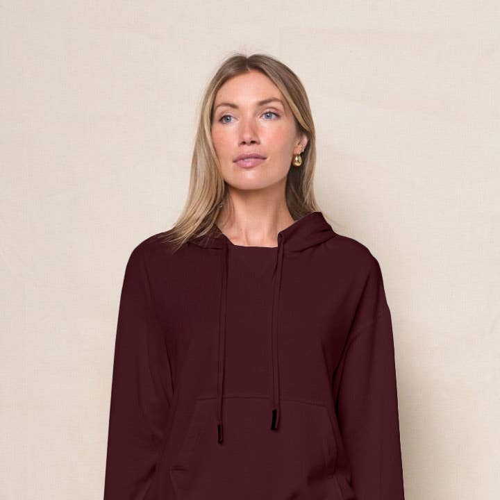 Softest Fleece Hood Pullover in Cabernet and other Purchase Wholesale gefriergetrocknete früchte. Free Returns & Net 60 Terms on Faire trending on Faire.