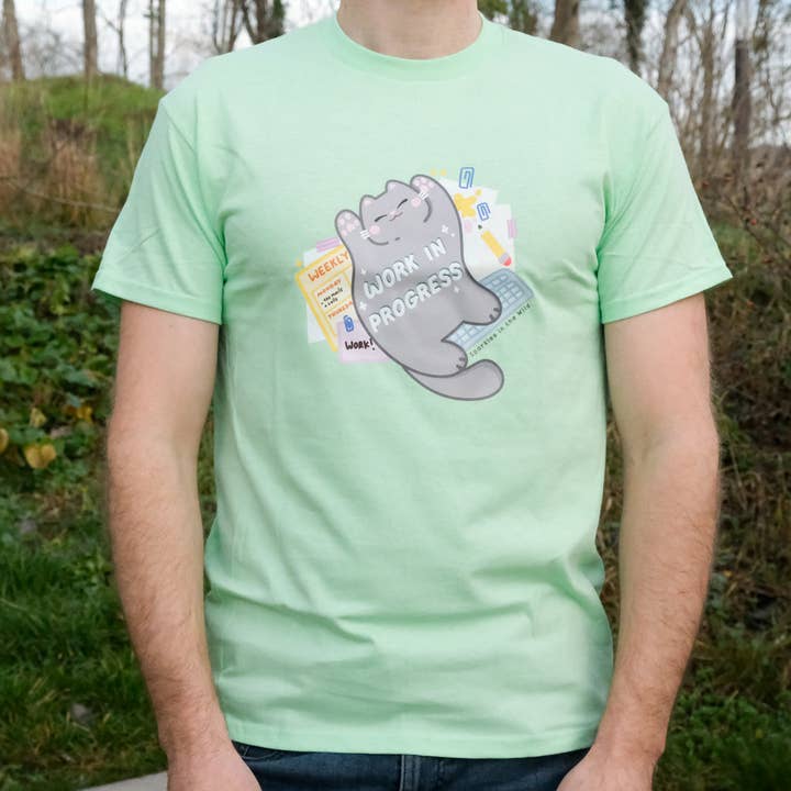 Camiseta Cinzenta Gato em Progresso por atacado de Sparkles in the Wild