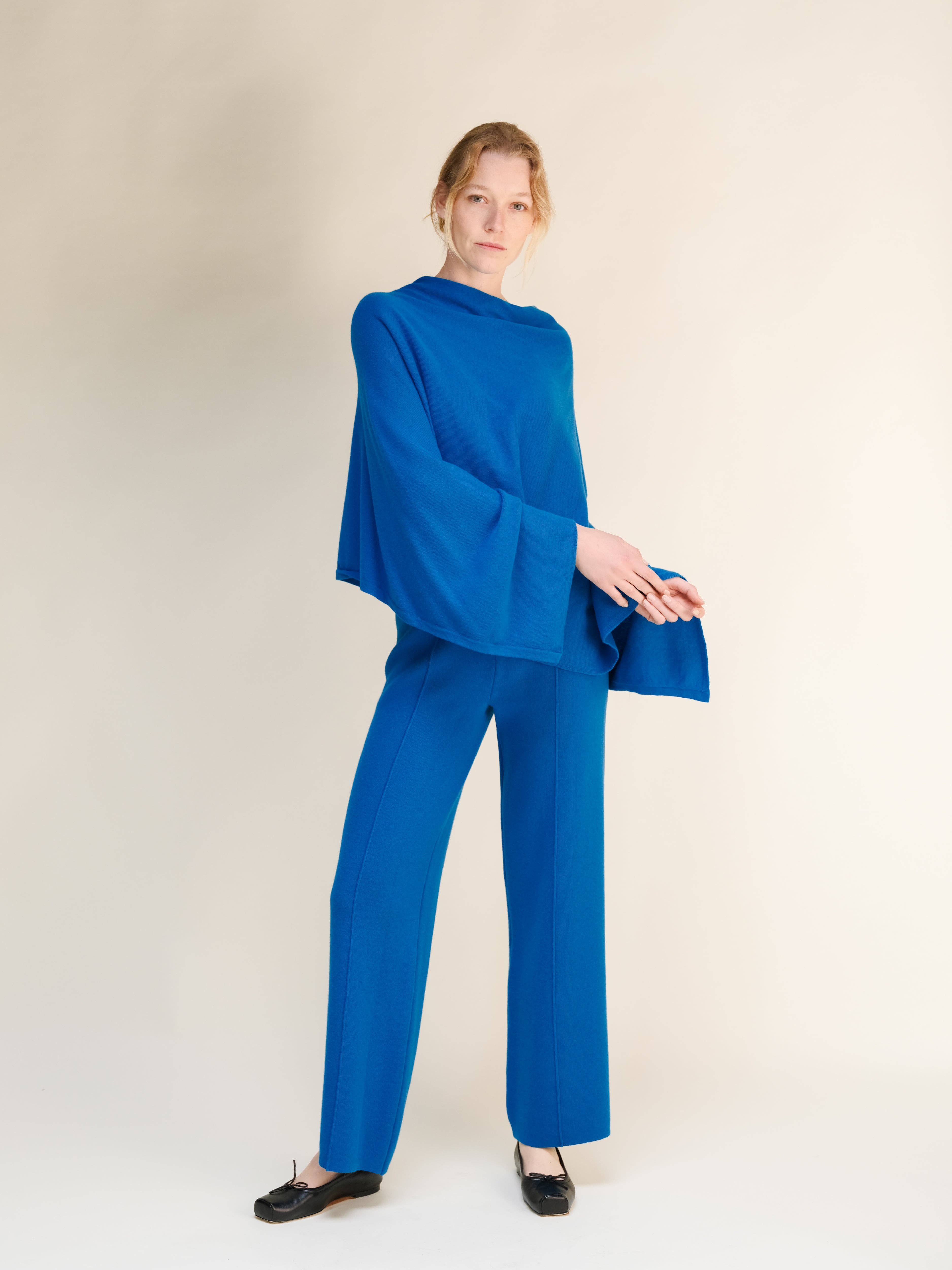 Lèmme - Wholesale Poncho - Women's - Cashmere Mix Asymmetric Poncho27