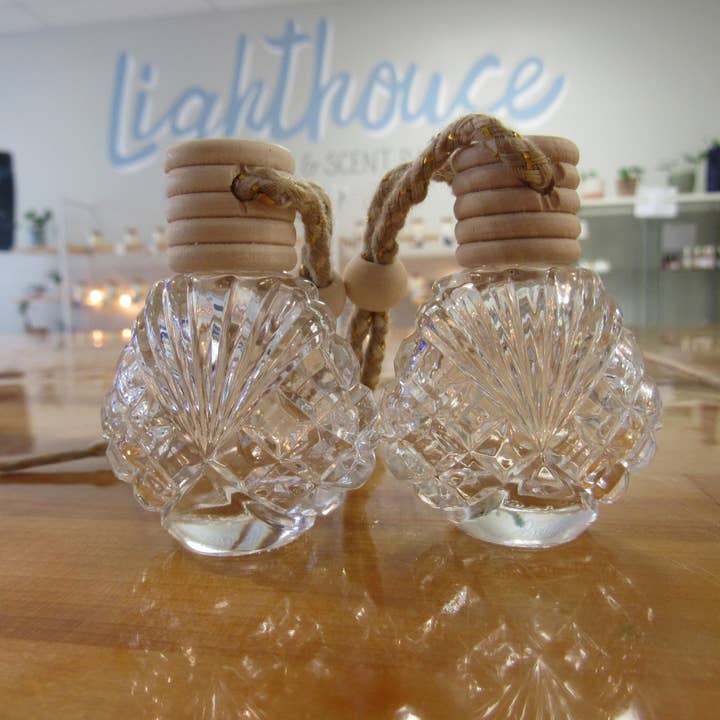 Hängender Duft-Autodiffusor - Muschelförmig 10 ml. für den Großhandel von Lighthouse Candle & Scent Bar