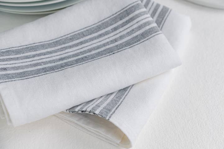 Linen Way Inc. - Wholesale Dinner & Cloth Napkin - Maison Linen Napkin - Available in 8 Colors3