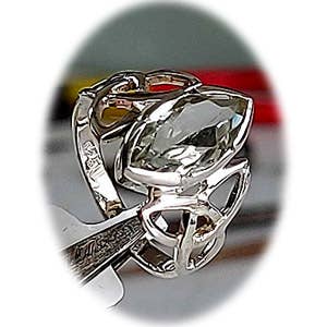 De Celtic Infinity Sterling Ring - Groene amethistedelsteen voor wholesale door Crystal Earth Sterling