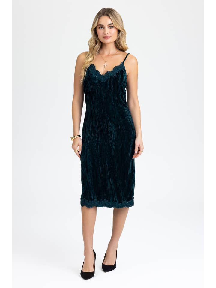 Miss Me - Wholesale Dress - Women's - CRUSHED VELVET MIDI DRESS - MD1862T7