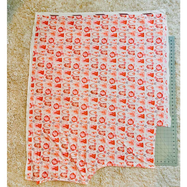 Jazy and Eve - Wholesale Fabric - Stretch fabric princess remnants, retro baby fabric, 2