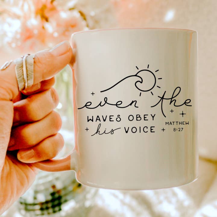 Christian krus, Selv bølgerne adlyder hans stemme krus, Religiøs for engroshandel hos Posh Magnolia Boutique