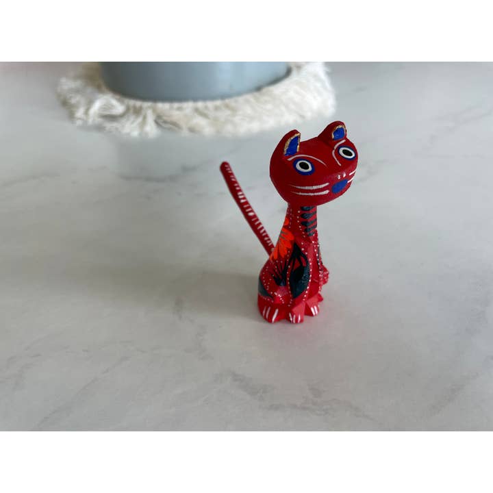 Pura Vida - Wholesale Decorative Figurine - Mexican Alebrije Figurine1
