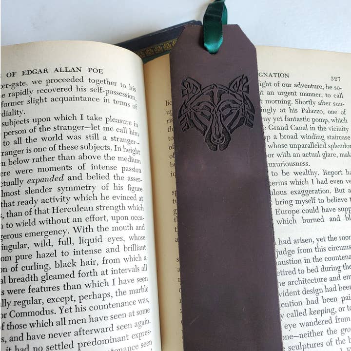Lyoncraft - Wholesale Bookmark - Celtic Knot Wolf Design Engraved Leather Bookmark