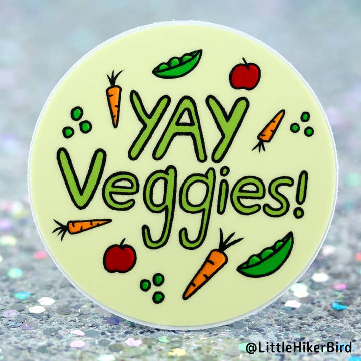 Adhesivo de vinilo Yay Veggies para veganos, vegetarianos, dieta WFPB para venta al por mayor de Little Hiker Bird