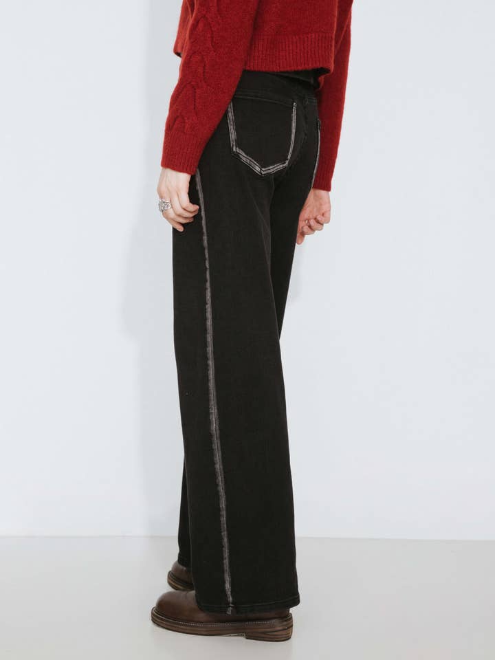 CUBIC - Wholesale Jeans - Women's - Vintage Bronze Wash Dark Jeans7